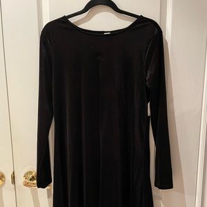 Old Navy black velvet swing dress